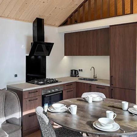 بيت للعطل 2 Bedroom Cozy In Oud Gastel